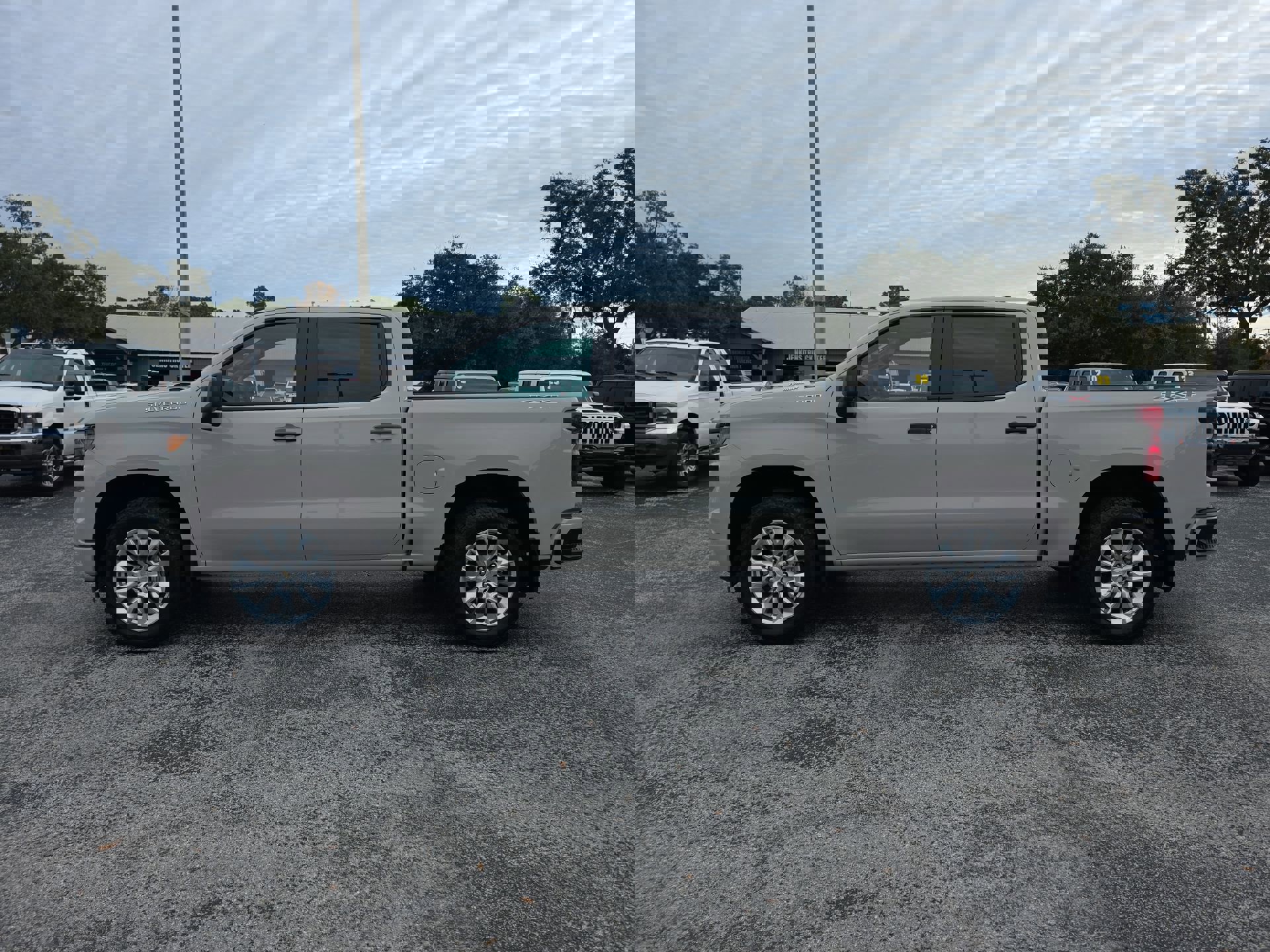 New 2026 Chevrolet Silverado 1500 Custom image 5