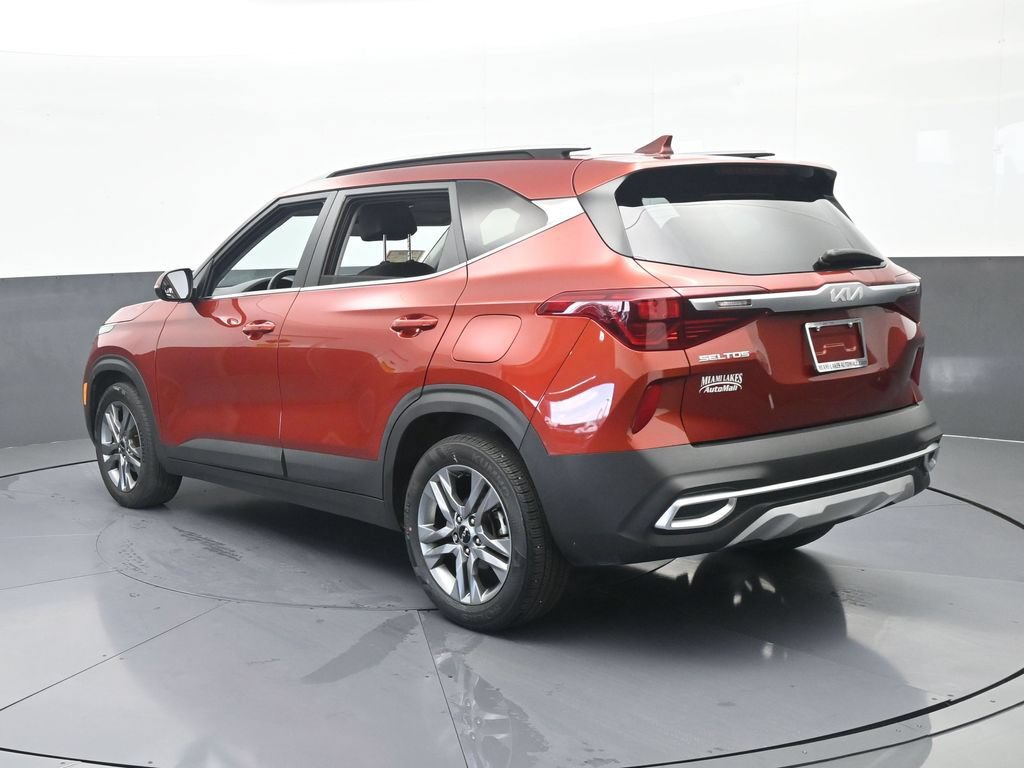 Used 2023 Kia Seltos S FWD image 4