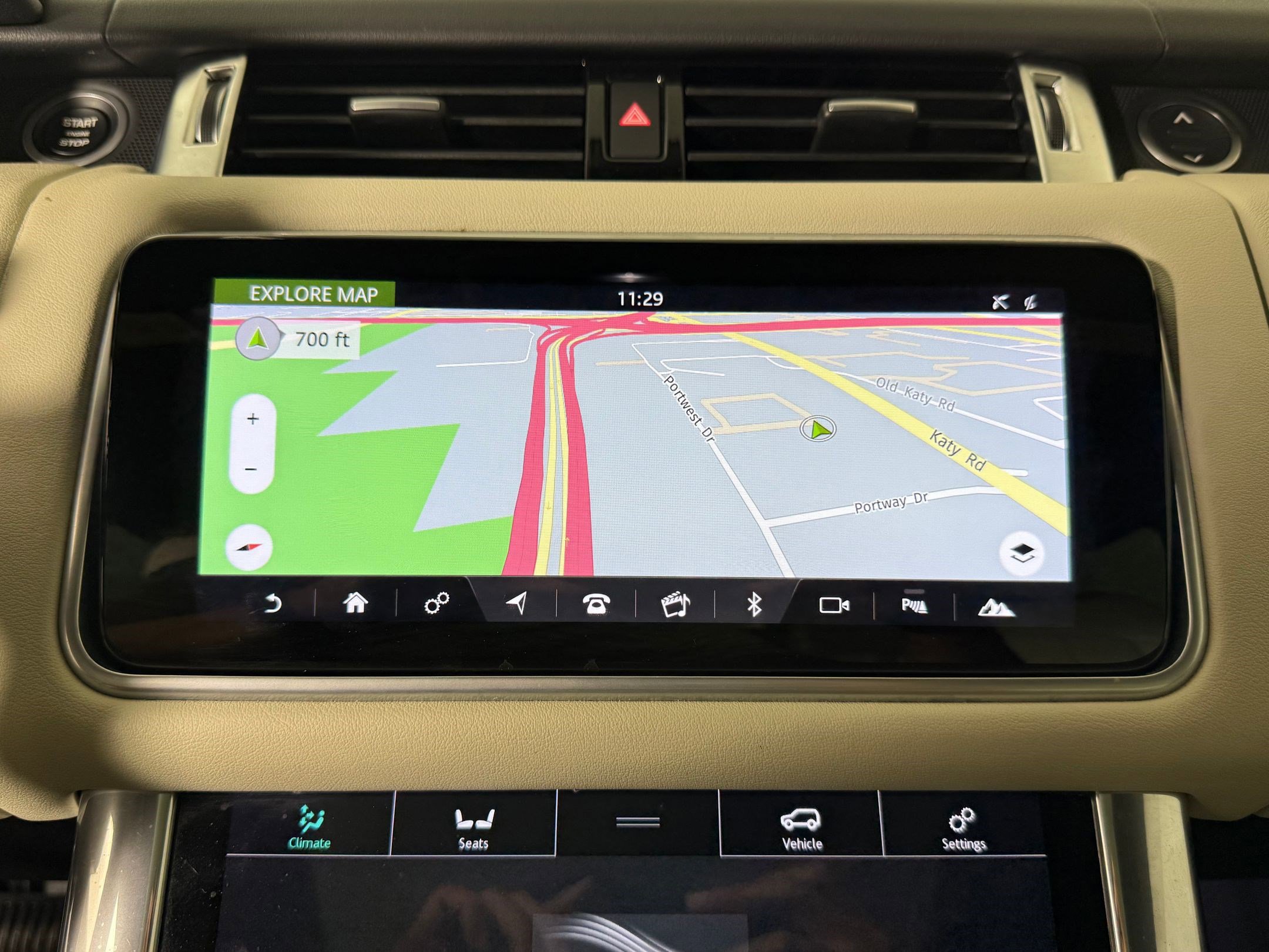 Used 2019 Land Rover Range Rover Sport HSE image 24