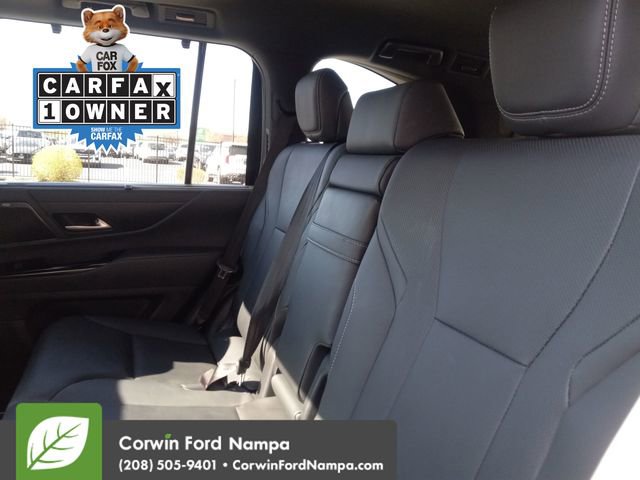 Used 2024 Lexus LX 600 4WD w/ Luxury Package image 25