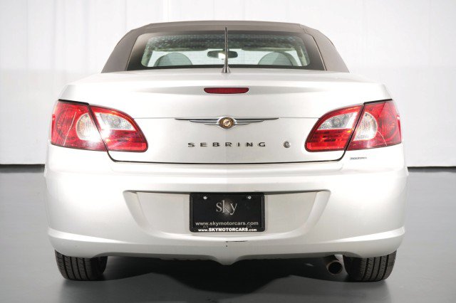 Used 2008 Chrysler Sebring Touring FWD image 14