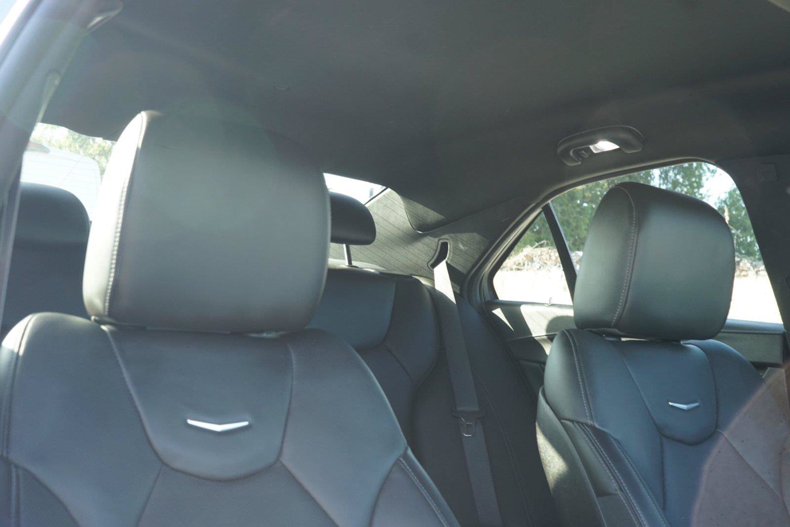 Used 2022 Cadillac CT4 Premium Luxury RWD image 29