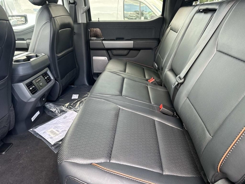 New 2026 Ford F350 Lariat w/ Lariat Ultimate Package AWD/4WD image 10