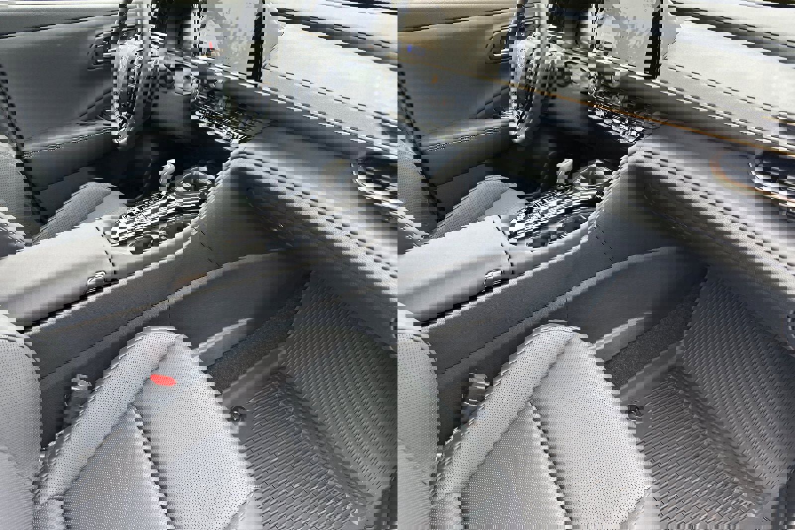 New 2026 Toyota Crown Signia image 18