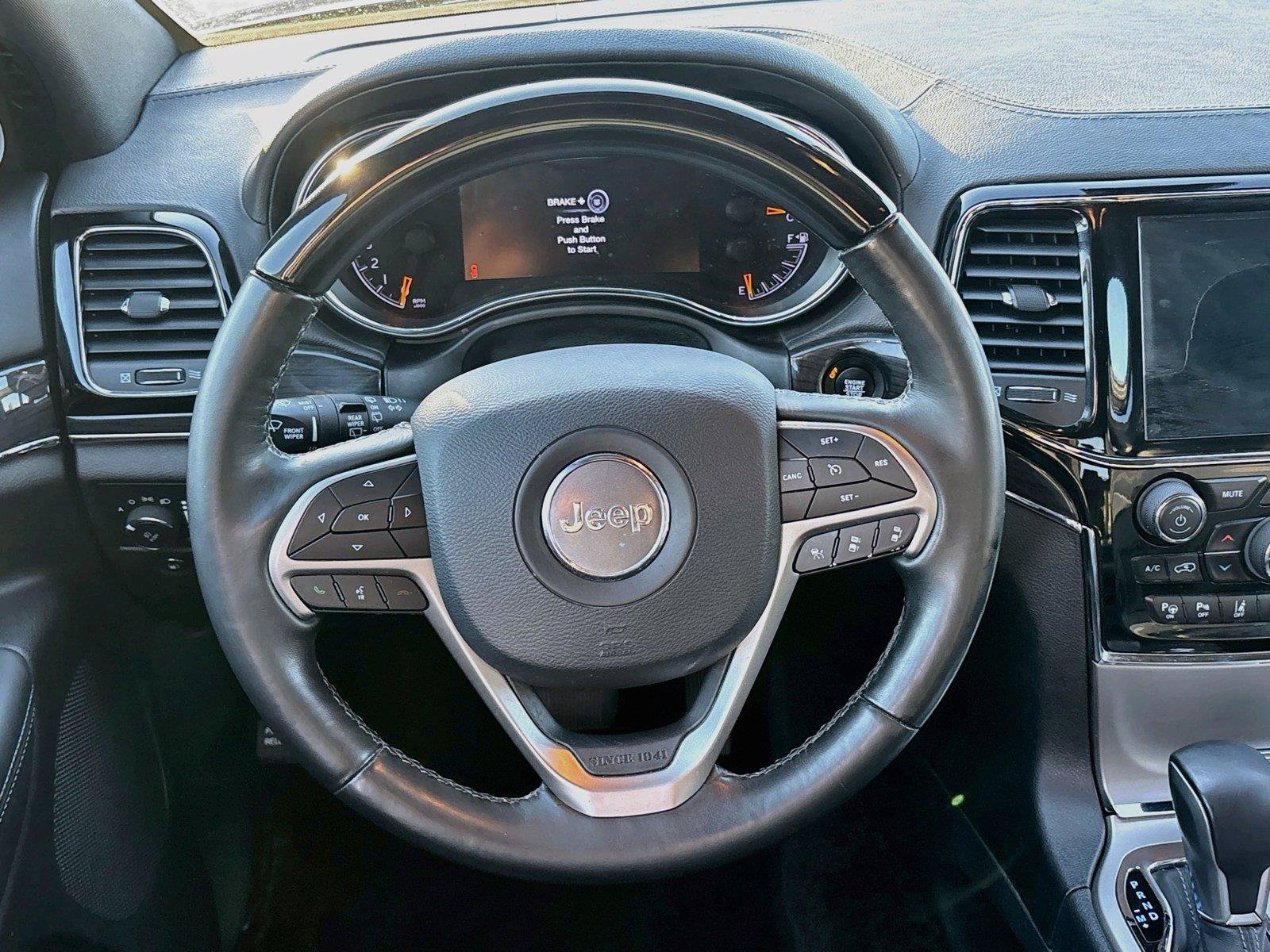 Used 2019 Jeep Grand Cherokee Overland AWD/4WD image 19