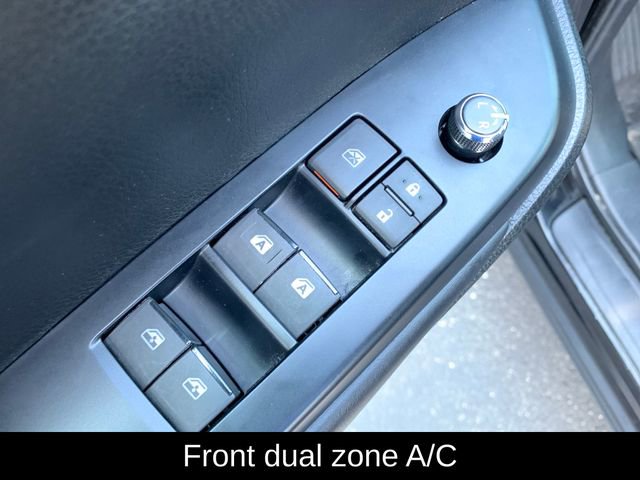 Used 2019 Toyota Highlander XLE image 13