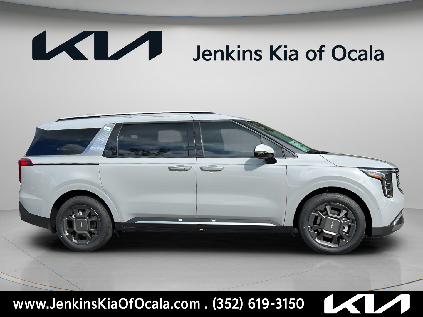 New 2026 Kia Carnival SX FWD image 2