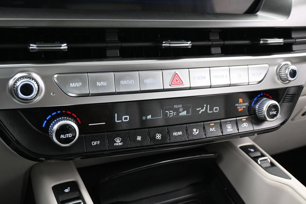 Used 2025 Kia Telluride S FWD image 22