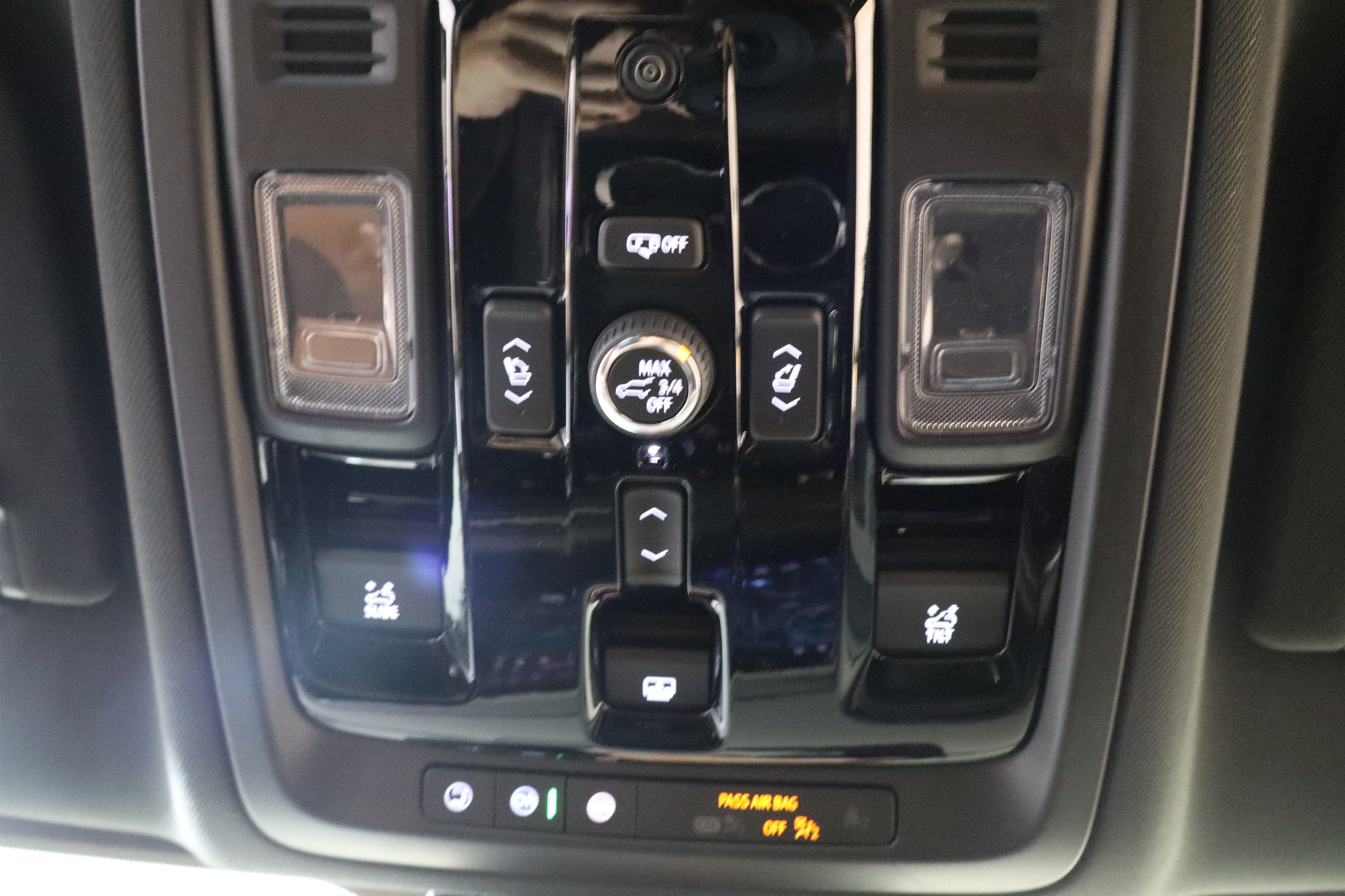 New 2026 Chevrolet Suburban Premier w/ Sun And Tow Package AWD/4WD image 29