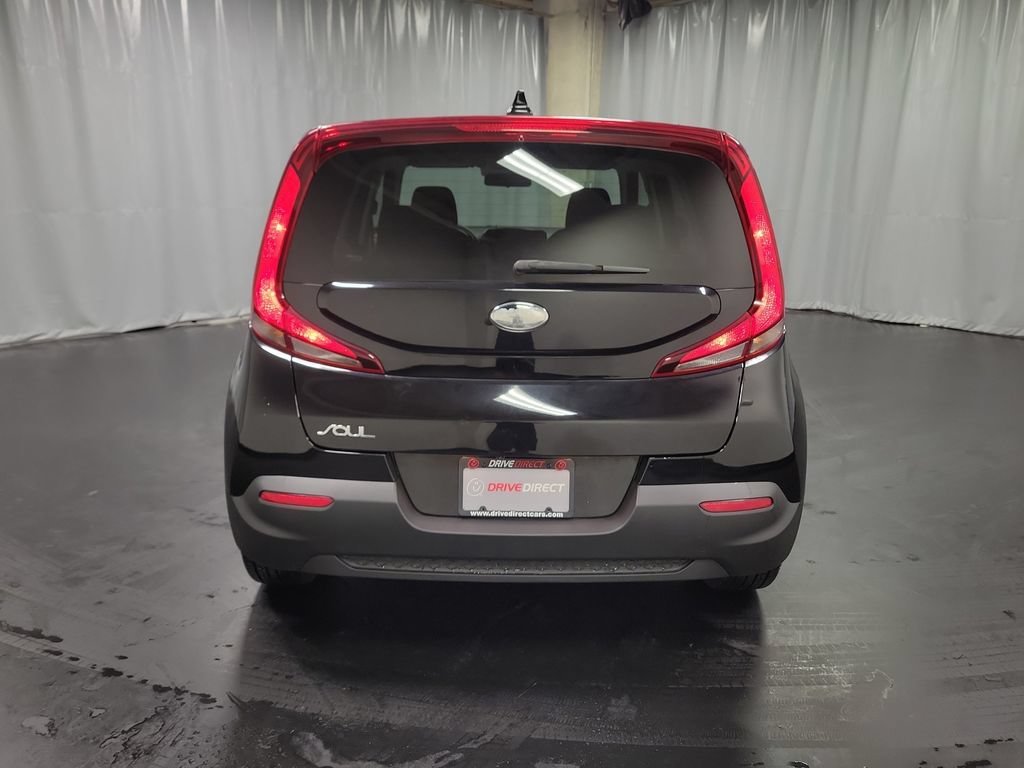 Used 2020 Kia Soul LX FWD image 8