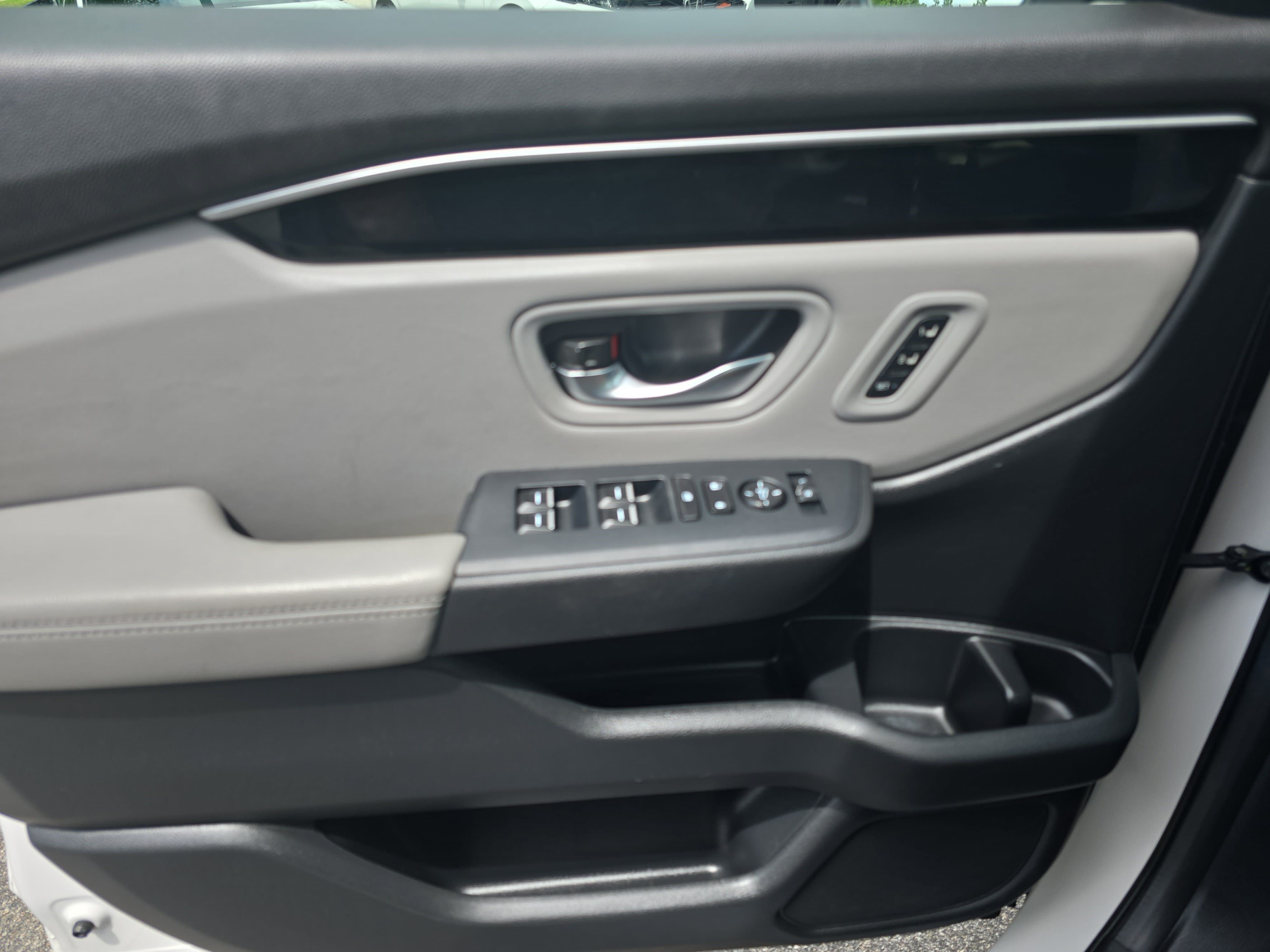 Used 2024 Honda Pilot Touring image 27