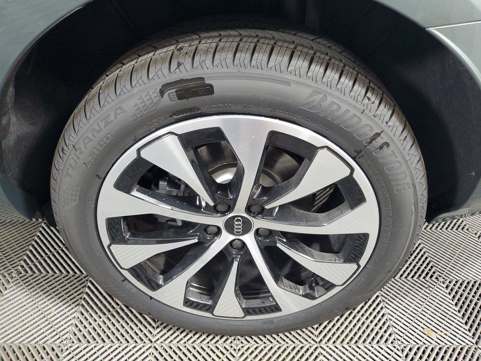New 2026 Audi Q3 quattro 2.0T AWD/4WD image 11