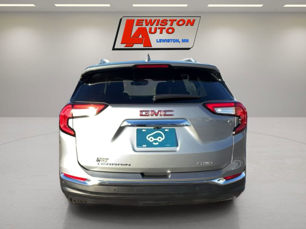 Certified 2024 GMC Terrain SLT w/ Infotainment Package II image 4