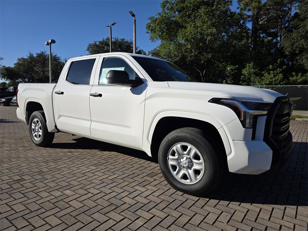 New 2026 Toyota Tundra SR video 1