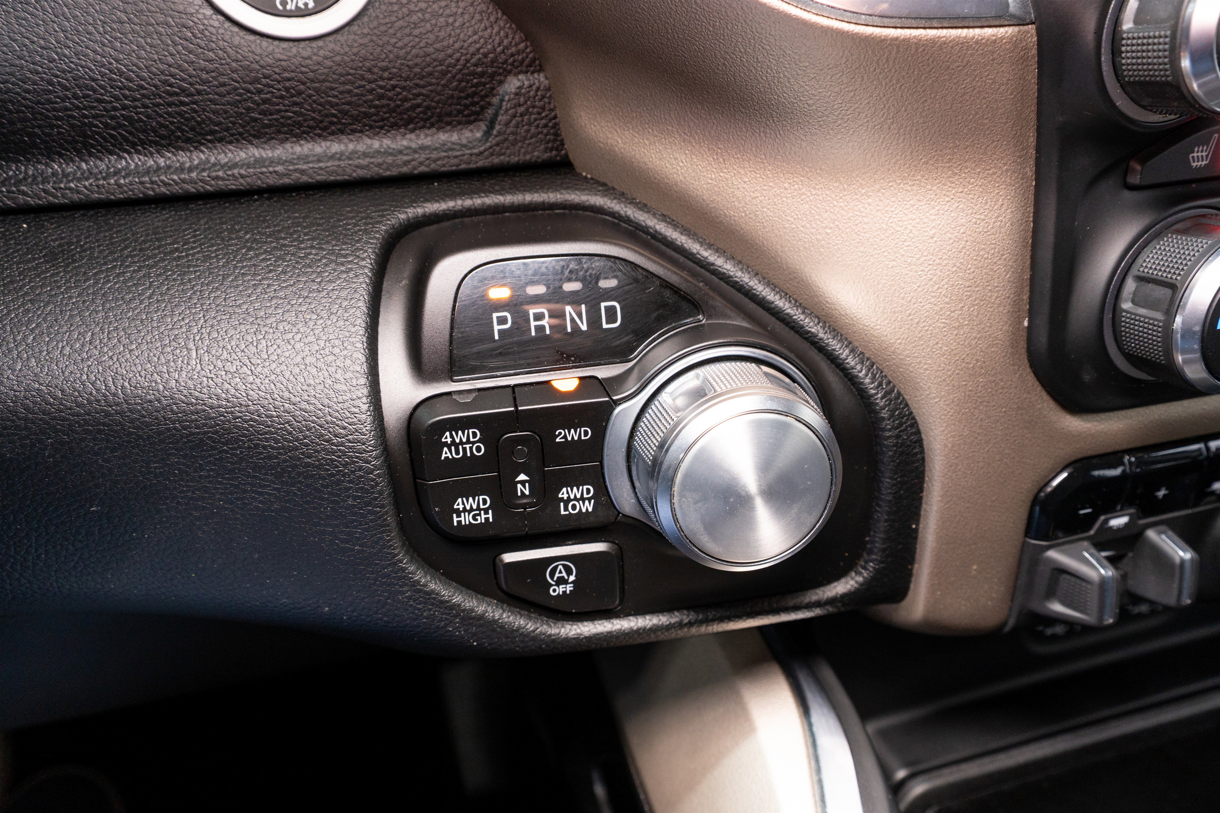 Used 2022 RAM 1500 Laramie AWD/4WD image 23