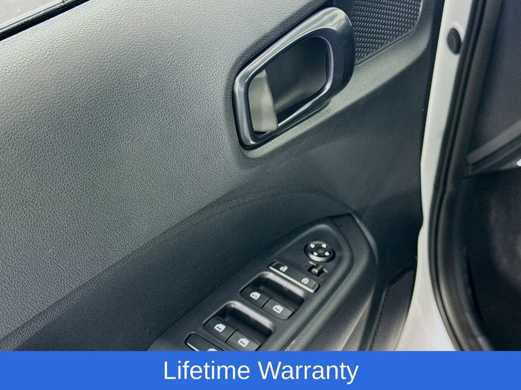 New 2026 Hyundai Venue SEL image 17