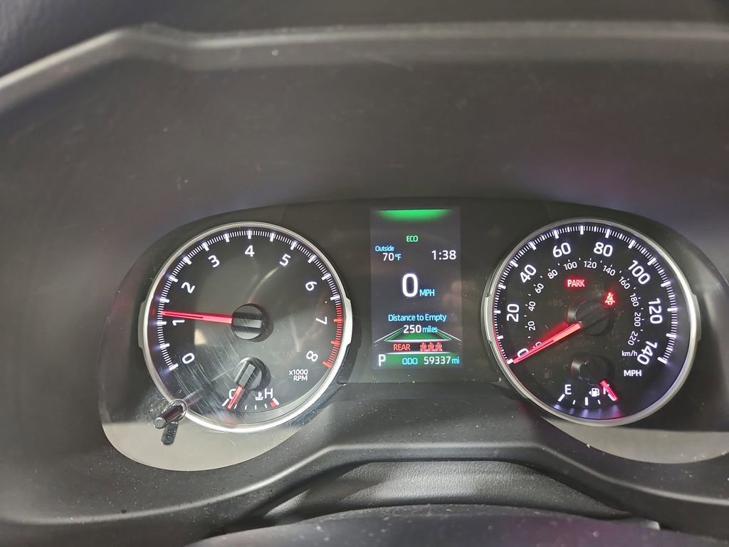 Used 2020 Toyota RAV4 LE image 15