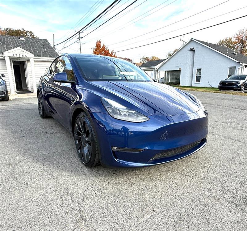 Used 2023 Tesla Model Y Performance image 7