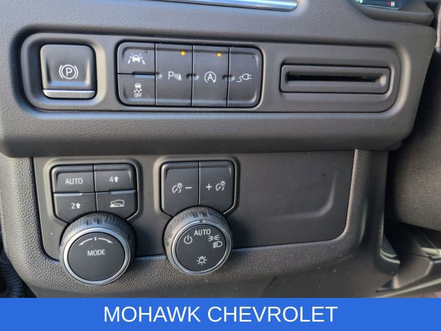 Used 2022 Chevrolet Tahoe LT image 36