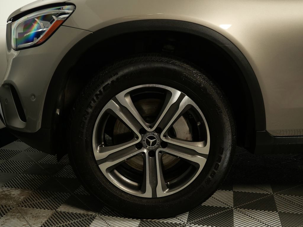 Used 2022 Mercedes-Benz GLC 300 4MATIC image 10