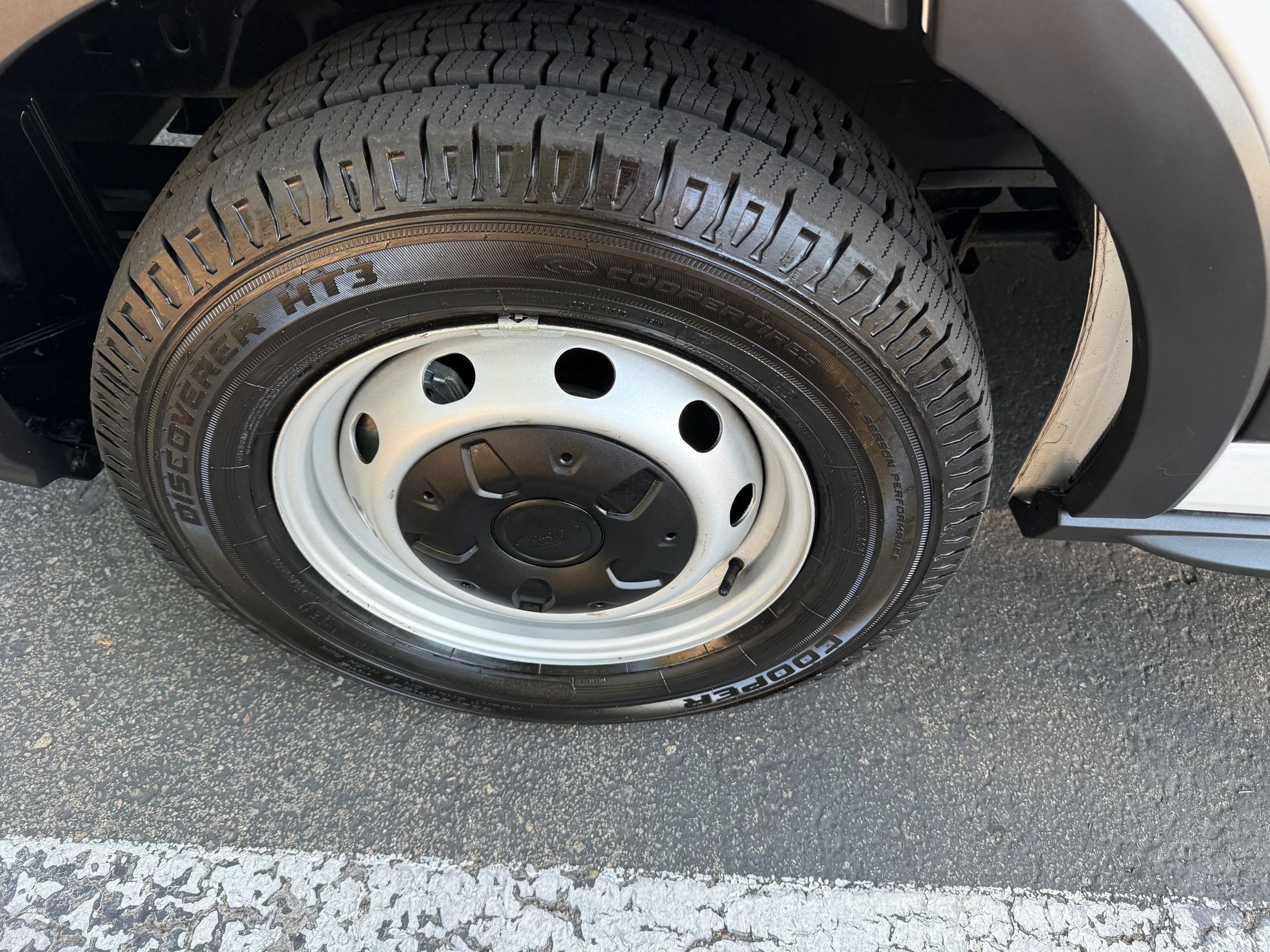 Used 2024 Ford Transit 250 148 Medium Roof w/ Load Area Protection Package RWD image 37