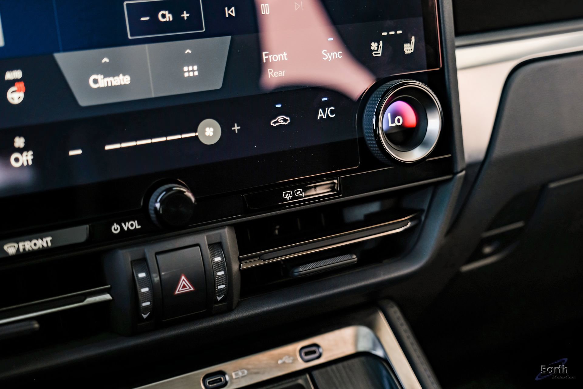 Used 2025 Lexus GX 550 550 Luxury+ HUD Traffic LIFTED w/ Accessory Package (2T) image 63