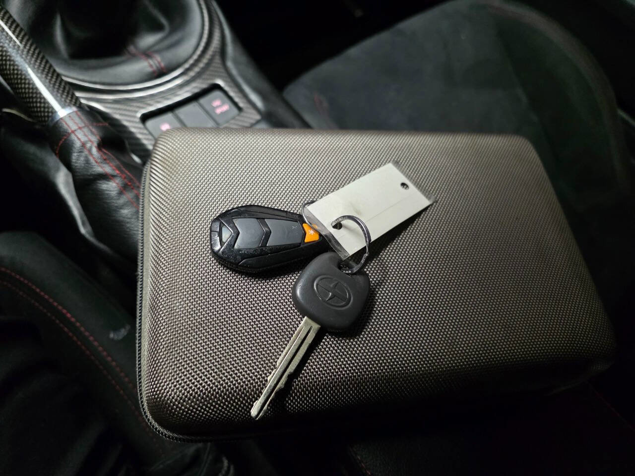 Used 2015 Scion FR-S image 22