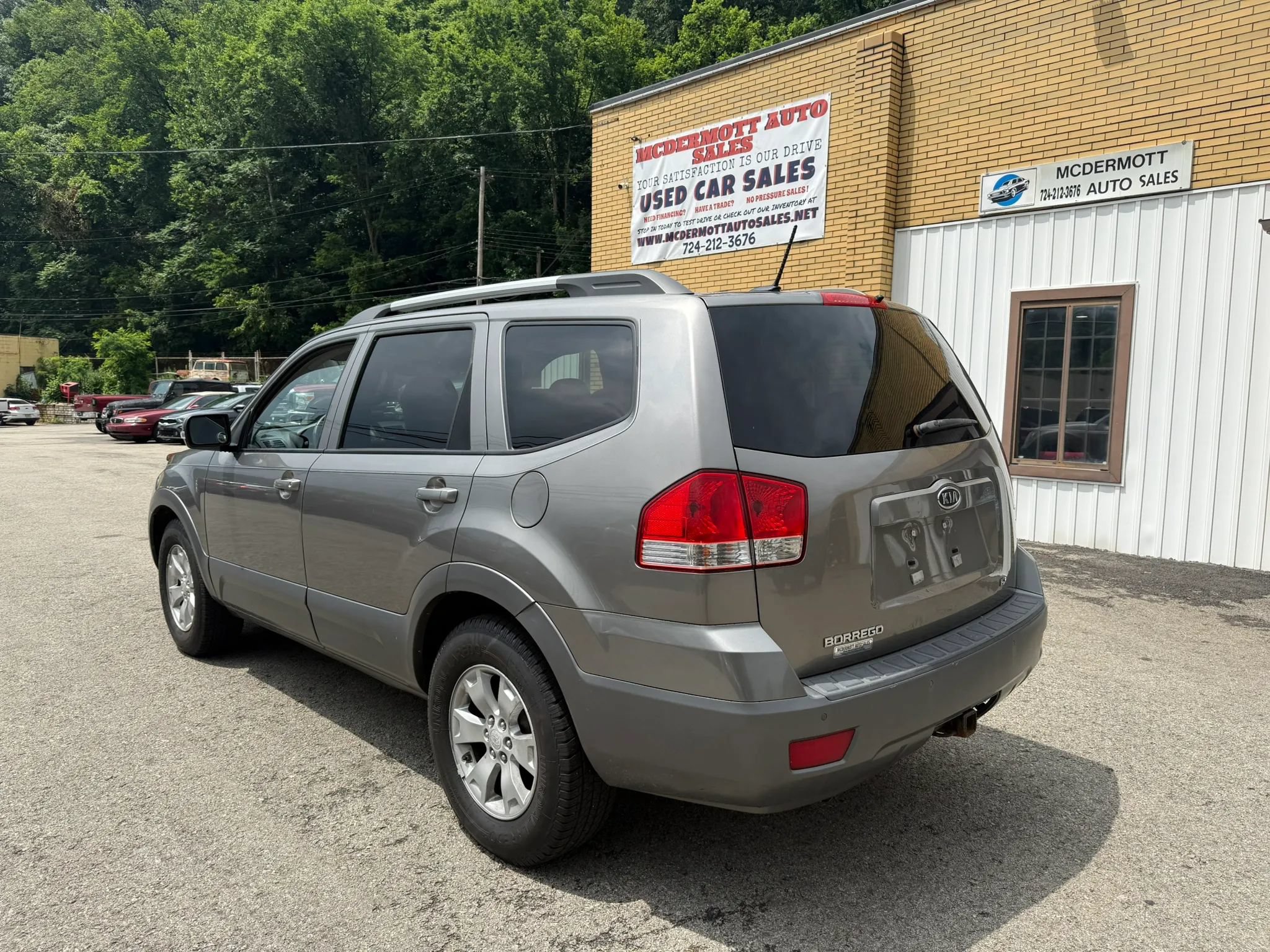 Used 2009 Kia Borrego EX AWD/4WD image 8