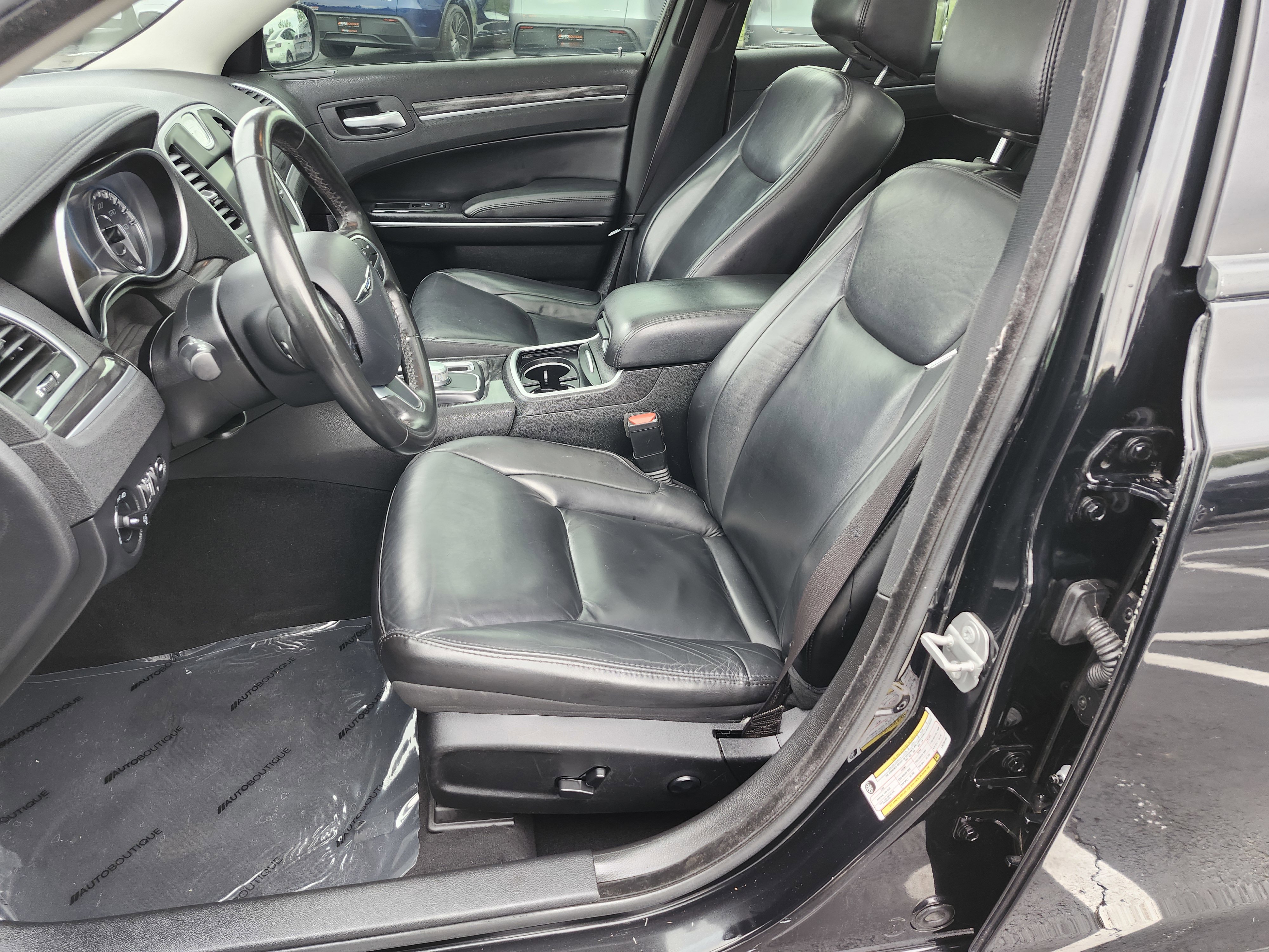 Used 2020 Chrysler 300 Touring L w/ Quick Order Package 2EF RWD image 25