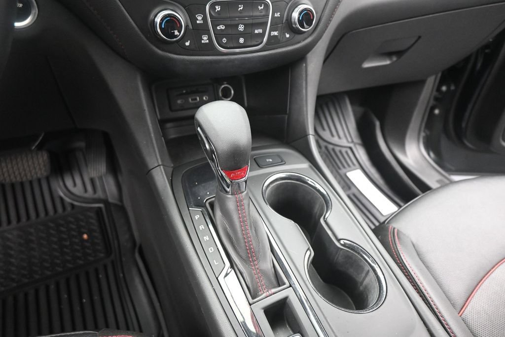 Used 2023 Chevrolet Equinox RS w/ RS Leather Package FWD image 14