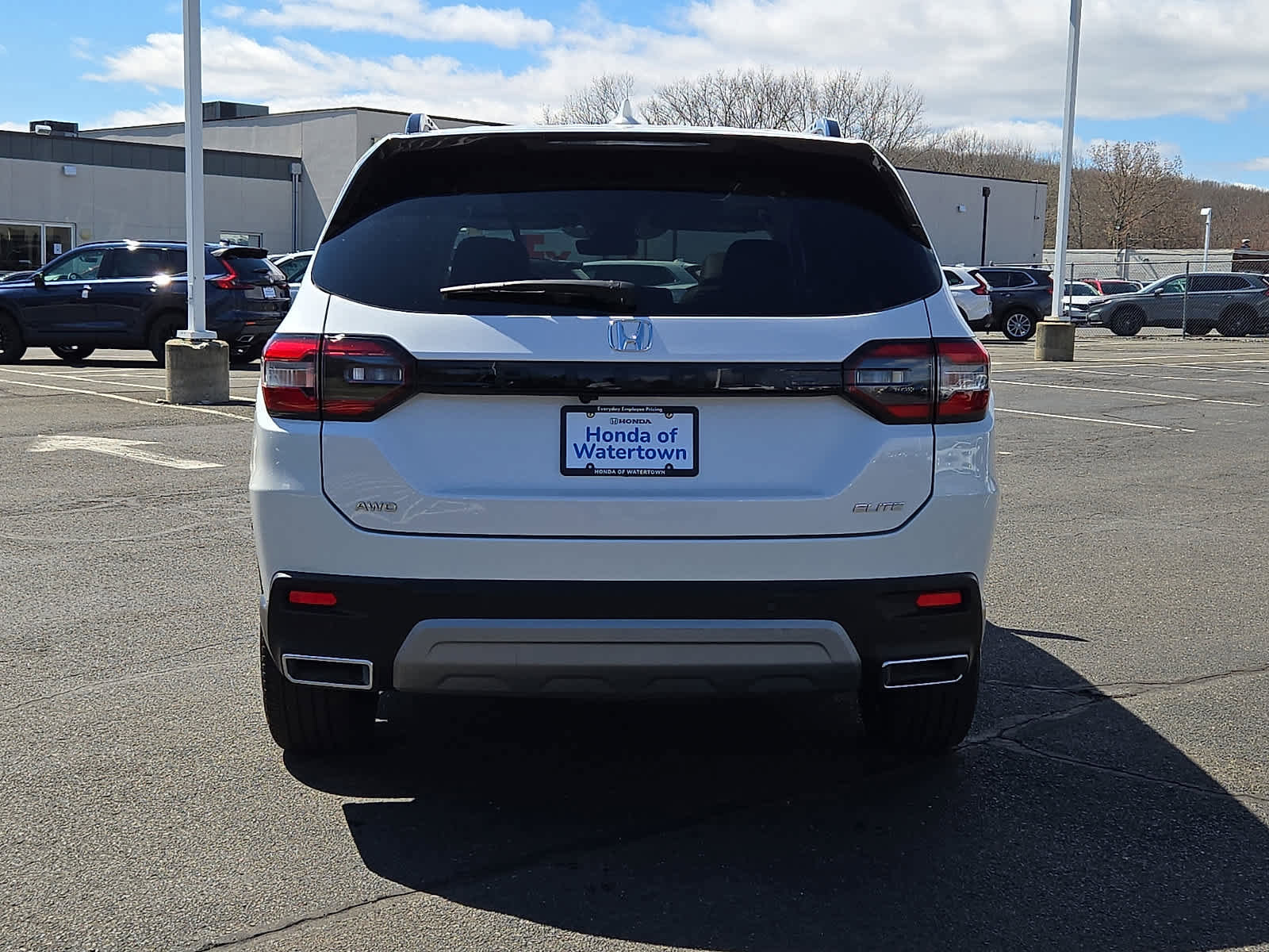 Used 2025 Honda Pilot Elite image 6