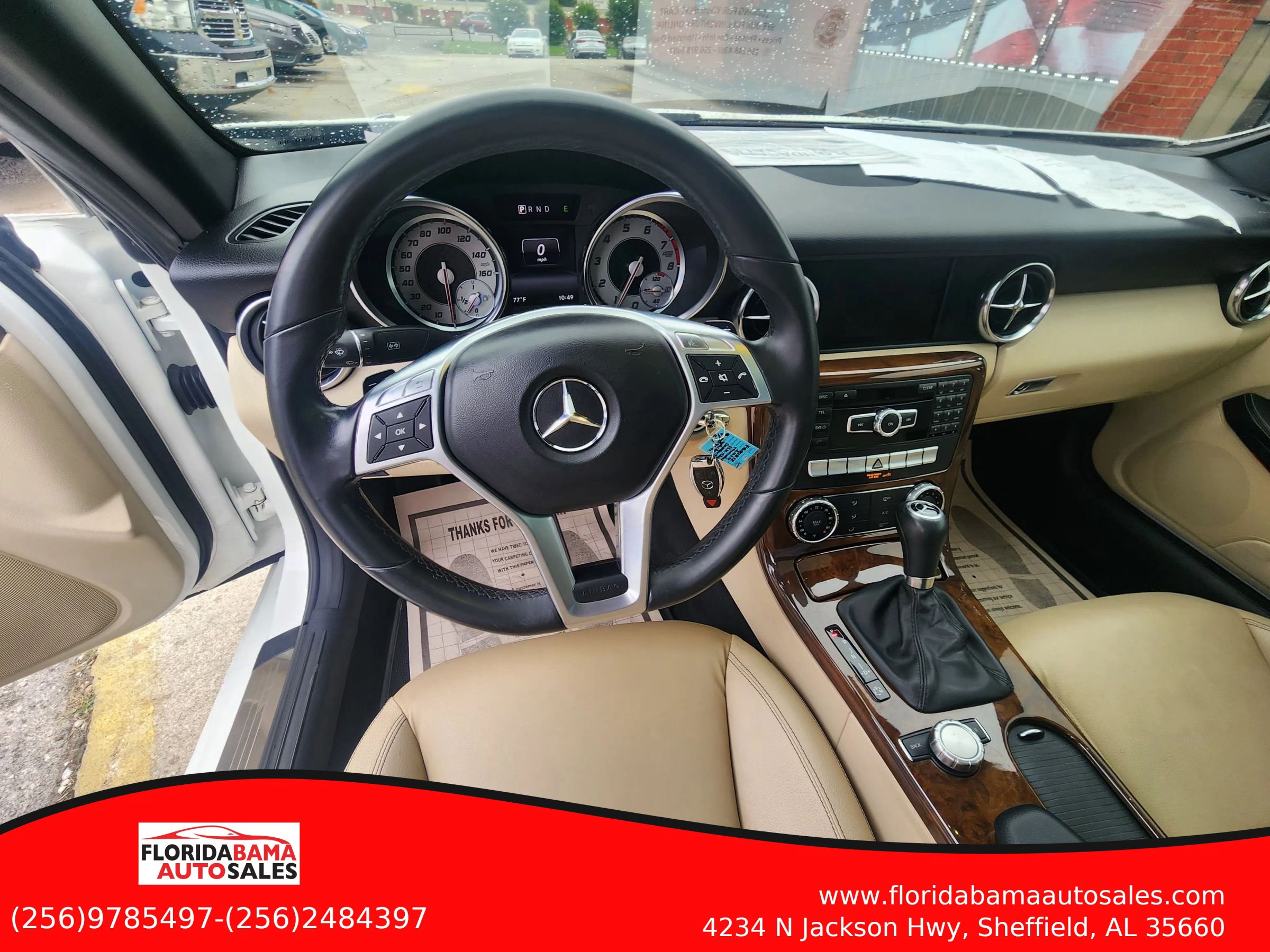 Used 2014 Mercedes-Benz SLK 250 w/ Sport Package image 15