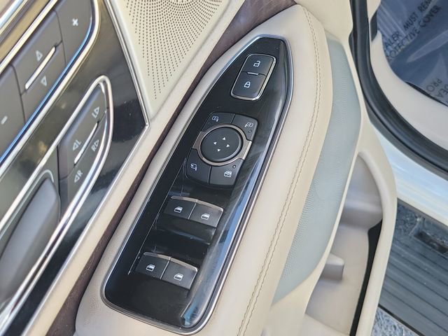 Used 2021 Lincoln Navigator Reserve w/ Luxury Package AWD/4WD image 23