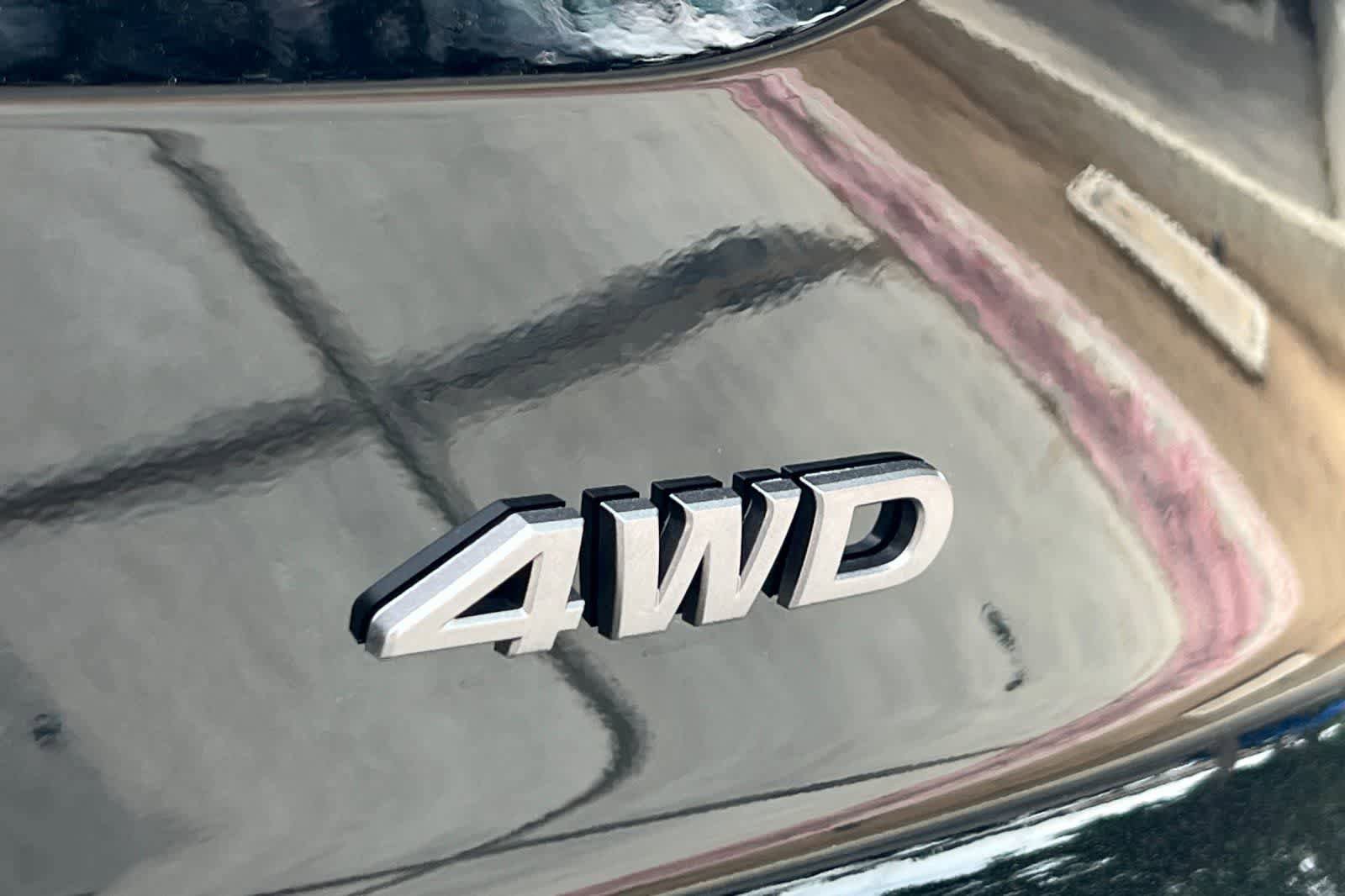 New 2026 Nissan Pathfinder SV AWD/4WD image 17