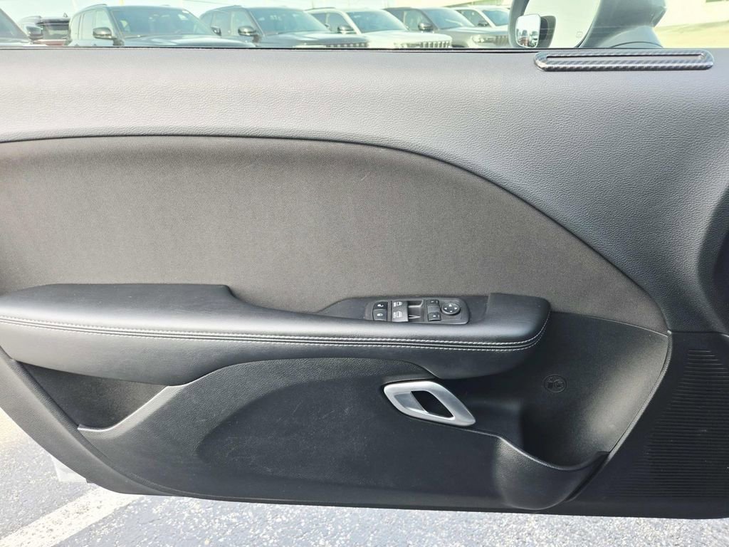 Used 2022 Dodge Challenger SXT w/ Blacktop Package image 31