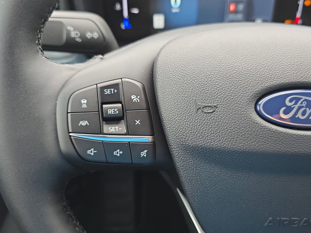 New 2026 Ford Maverick Lariat w/ Black Appearance Package image 22