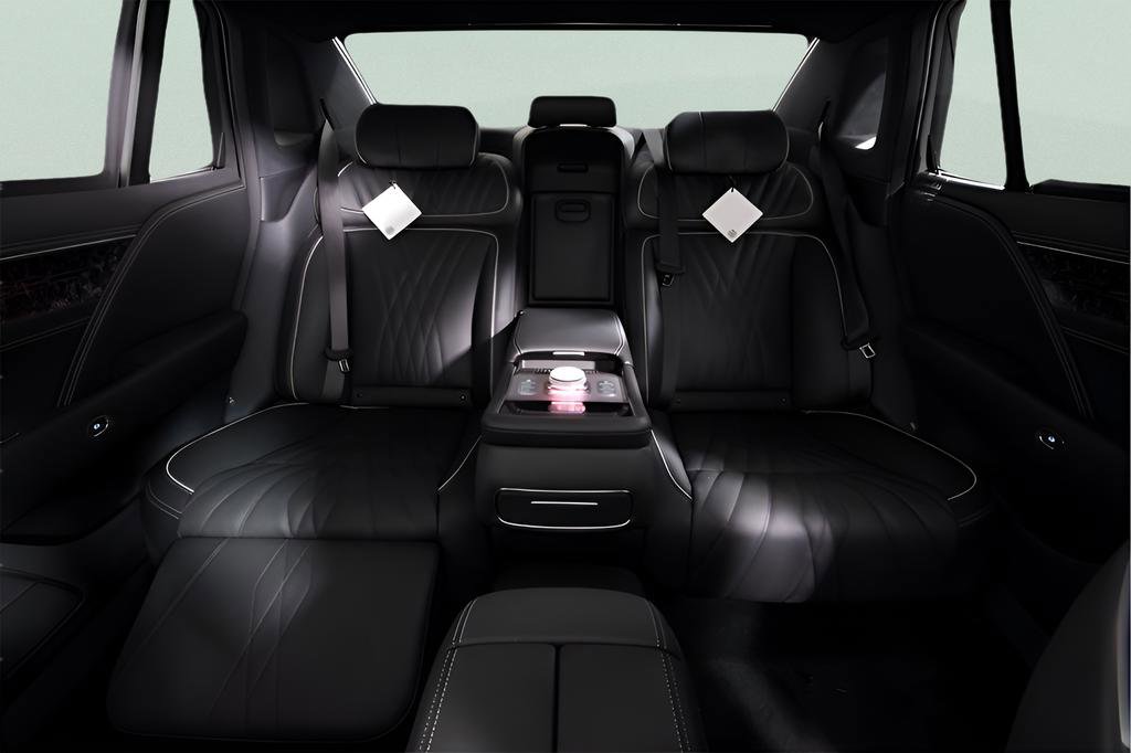 New 2025 Genesis G90 3.5T image 30