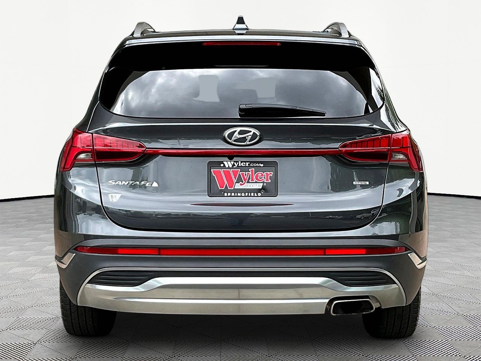 Used 2021 Hyundai Santa Fe SEL w/ Convenience + Premium Package AWD/4WD image 5
