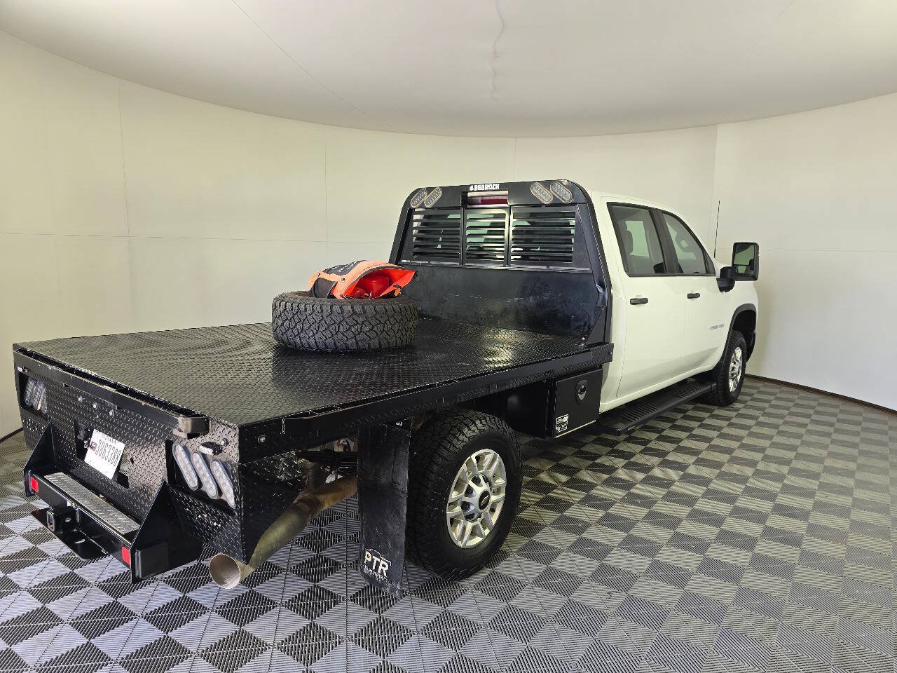 Used 2024 Chevrolet Silverado 2500 W/T w/ WT Fleet Convenience Package AWD/4WD image 9
