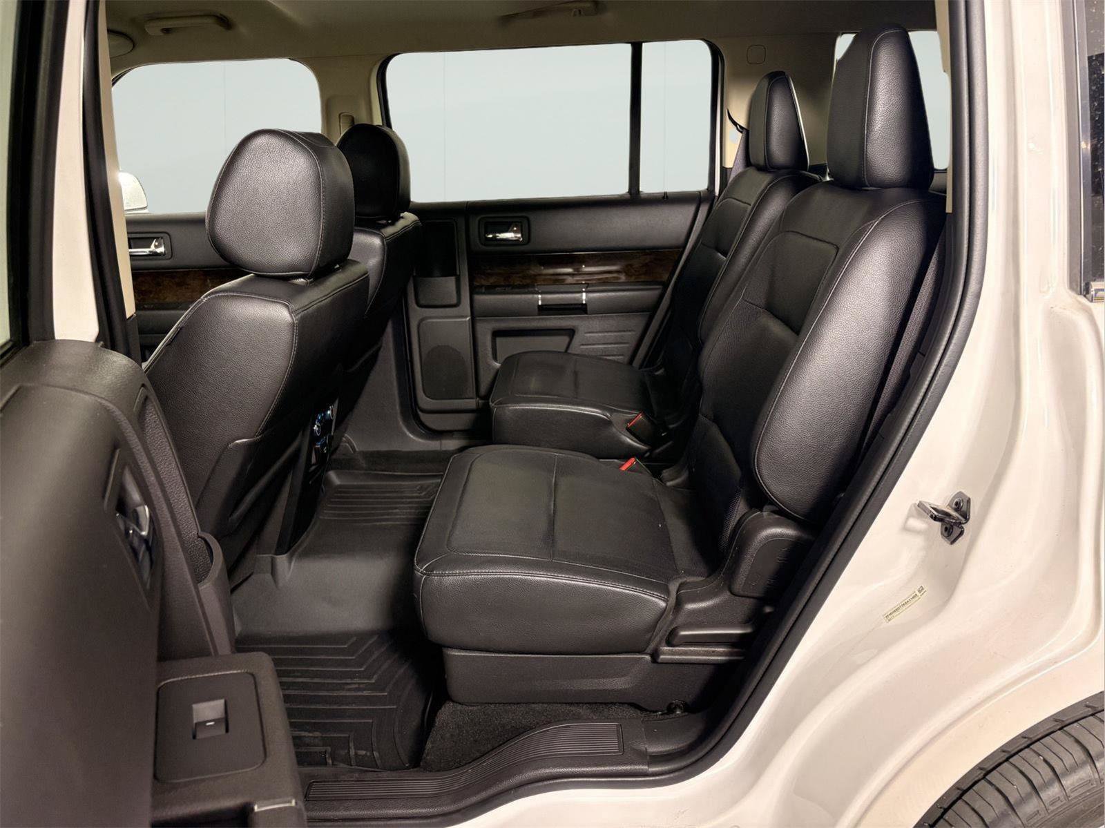 Used 2019 Ford Flex Limited w/ Equipment Group 303A AWD/4WD image 15