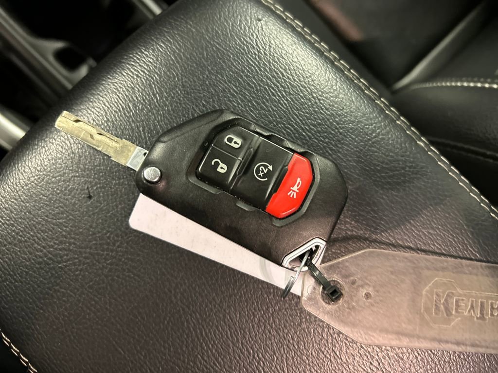 Used 2023 Jeep Wrangler Unlimited Sahara w/ Cold Weather Group image 22