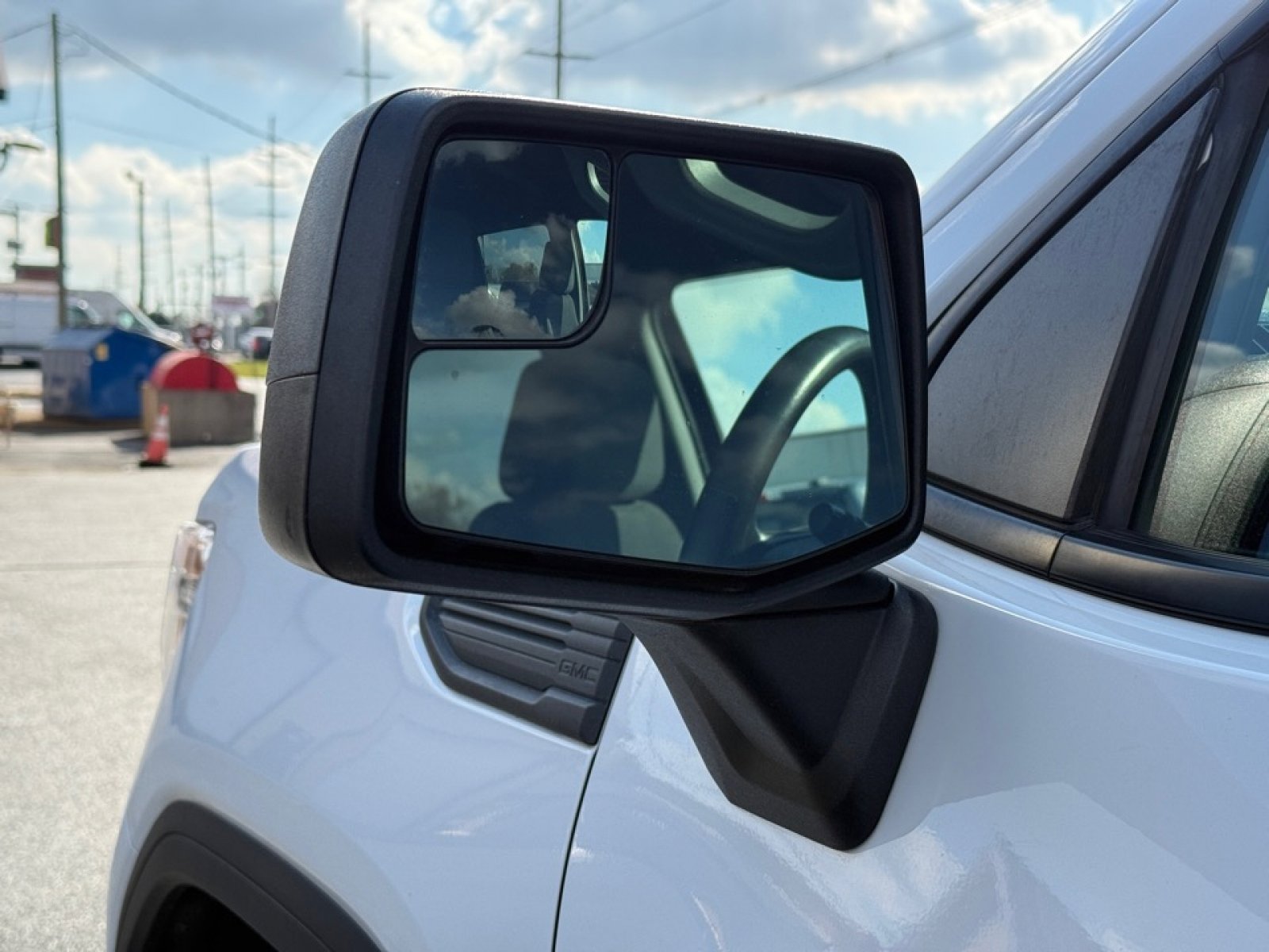 Used 2021 GMC Sierra 1500 4x4 Crew Cab w/ Sierra Value Package image 33