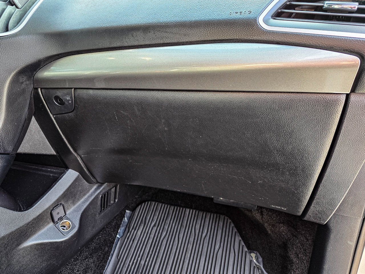 Used 2018 Ford Edge SEL w/ Equipment Group 201A image 42