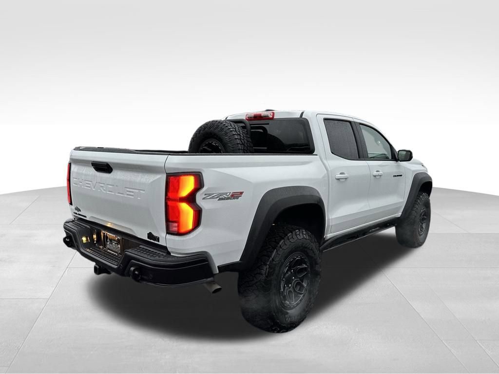 Used 2024 Chevrolet Colorado ZR2 w/ ZR2 Bison Edition image 5