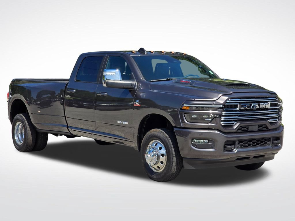New 2026 RAM 3500 Laramie w/ Sport Appearance Package AWD/4WD image 15