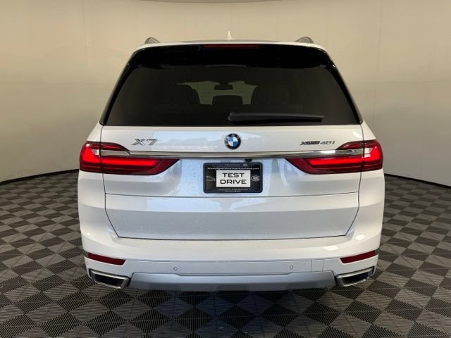 Used 2022 BMW X7 xDrive40i w/ Premium Package AWD/4WD image 7