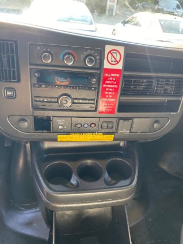 Used 2019 Chevrolet Express 2500 RWD image 17