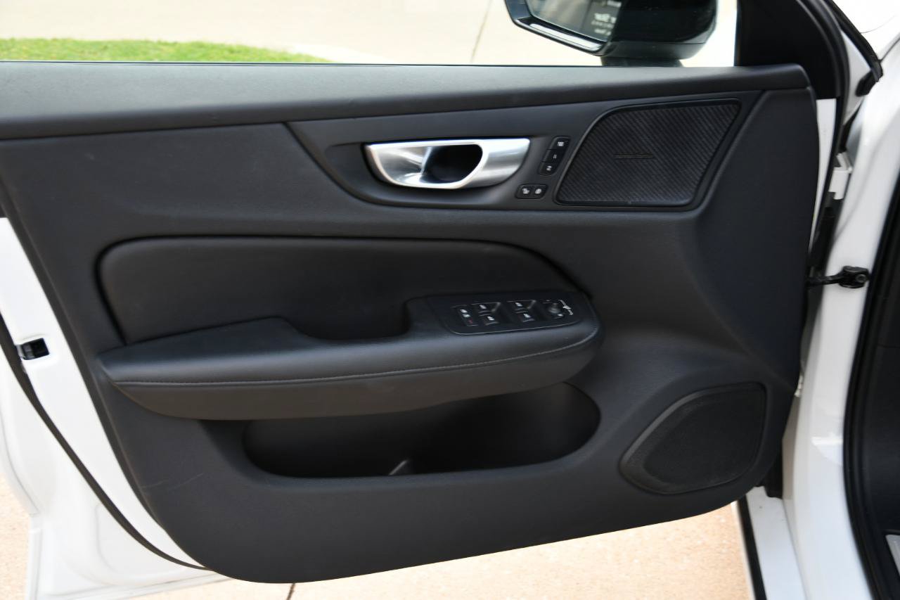 Used 2024 Volvo S60 B5 Plus FWD image 7