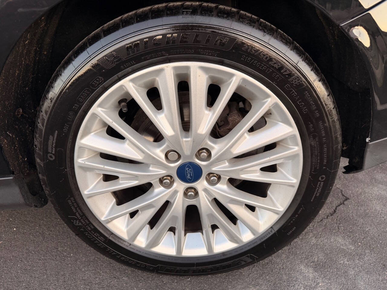Used 2017 Ford Focus Titanium image 45