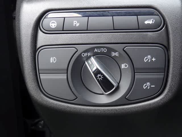 Certified 2023 INFINITI QX55 Essential AWD/4WD image 18